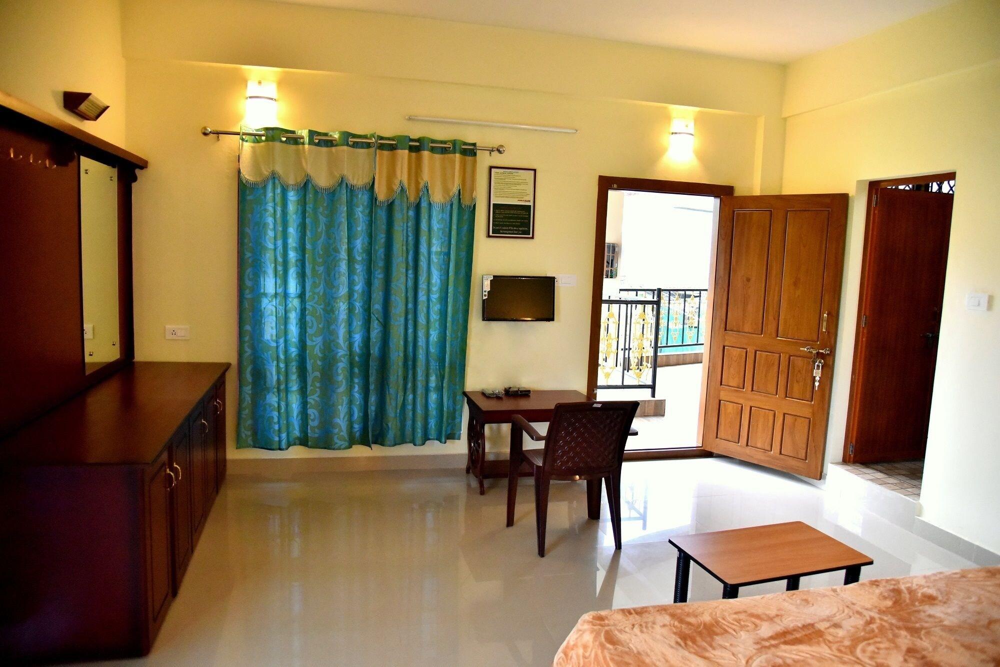 Jungle Palace Homestay Thekkady Exterior foto